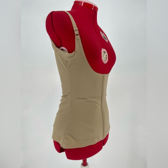 2FOR$30 Flexees Maidenform Nude Torsette Firm Shaper / Front Closure Tank Top - Picture 3 of 9